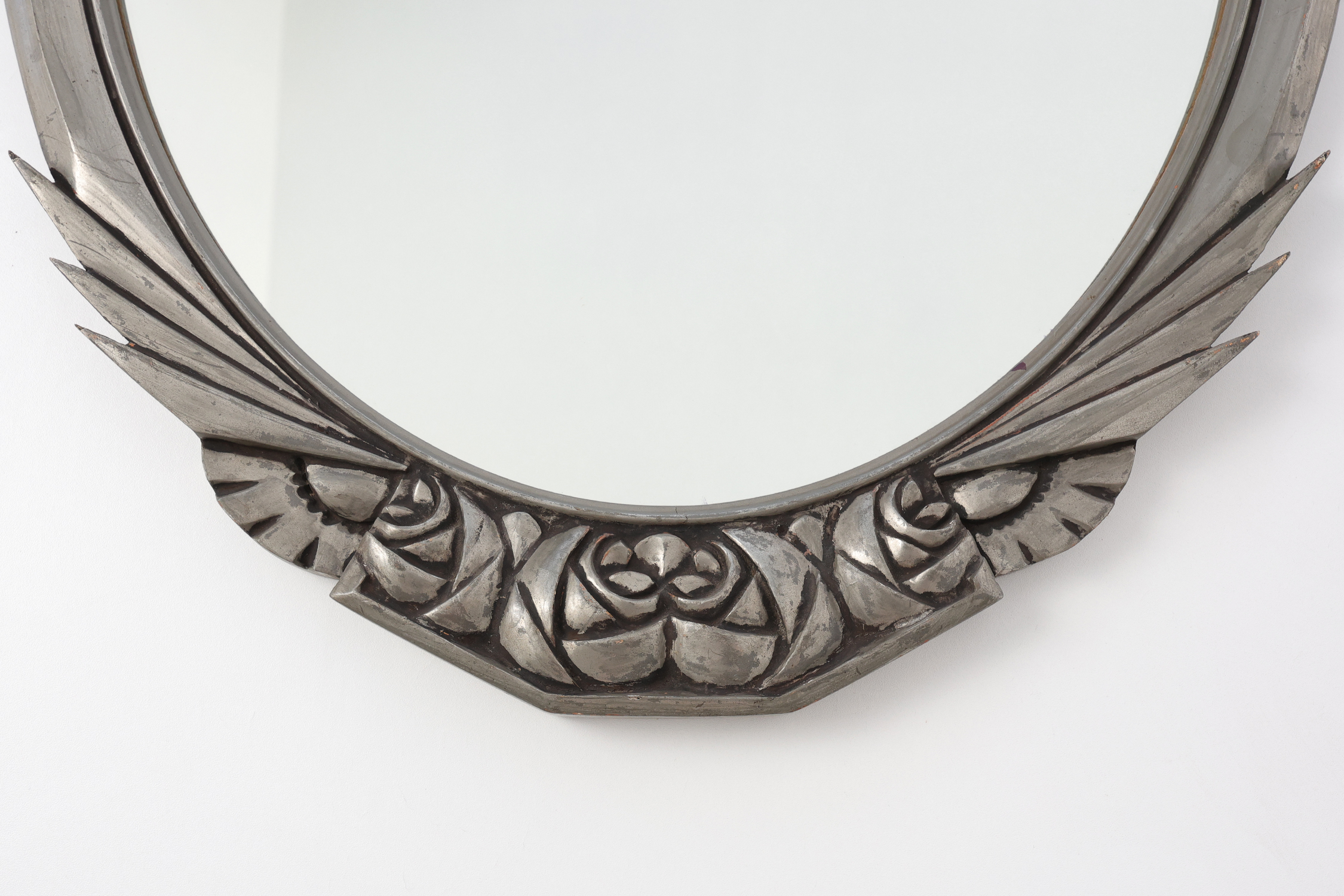 French Art Deco Oval Mirror with Carved Roses and Silver-Painted Frame, 1920sthumbnail